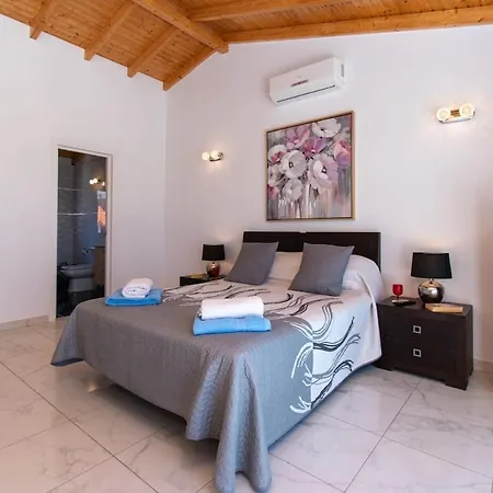 Beautiful 3 Bedroom